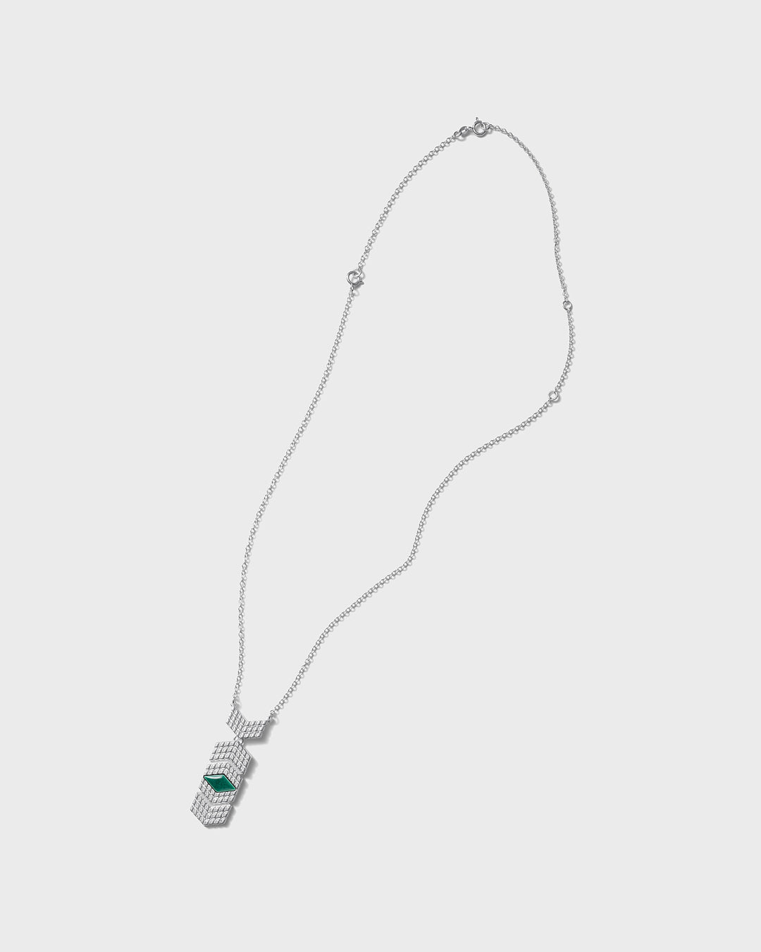 Haltija-kaulakoru hopea