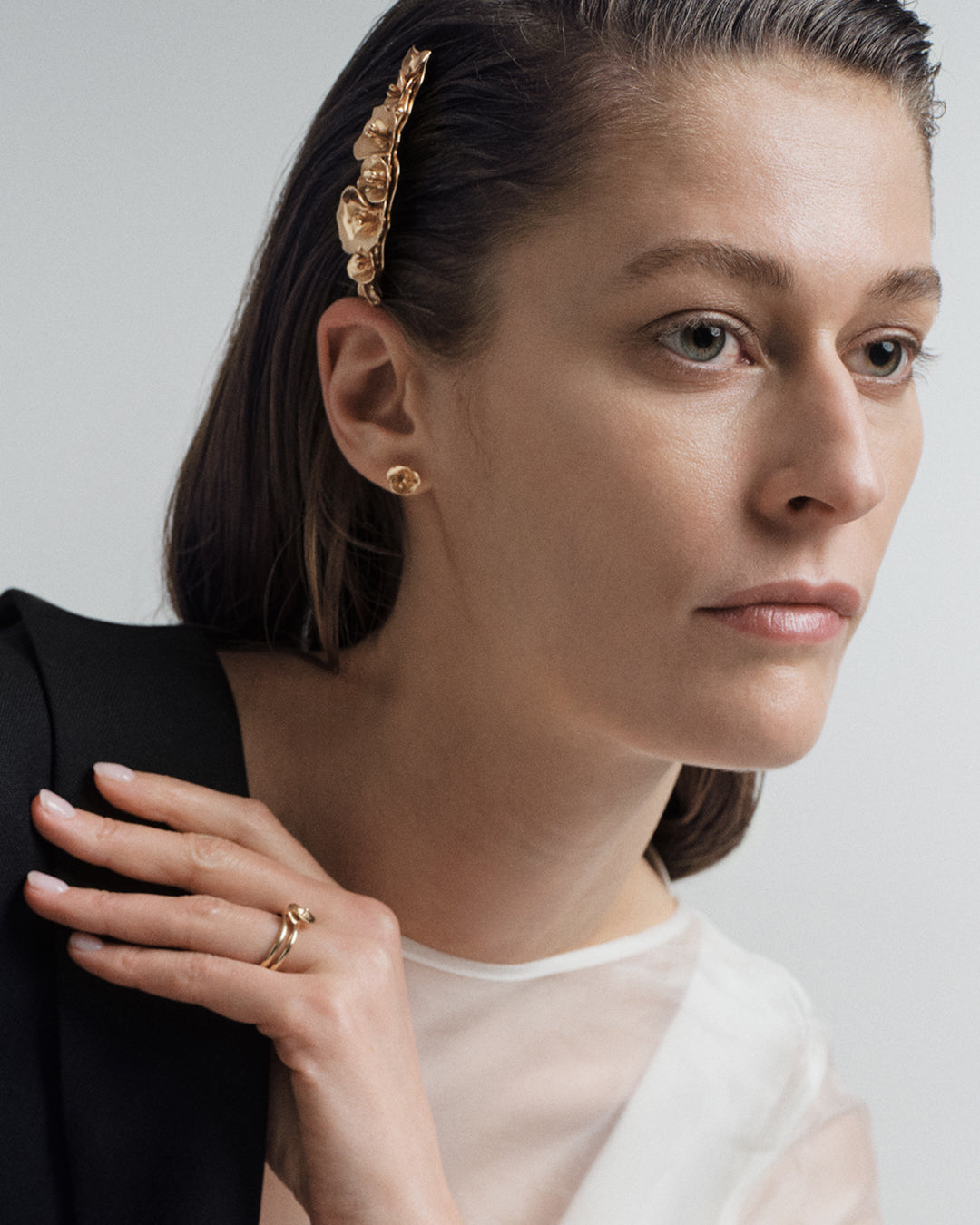 Summer Night Rose Earrings Small bronze