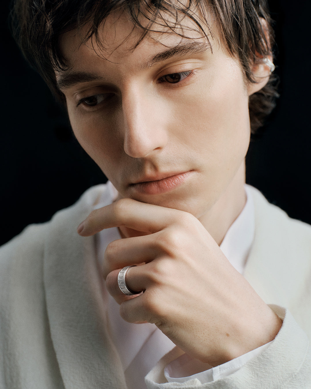 Legend Ring white gold