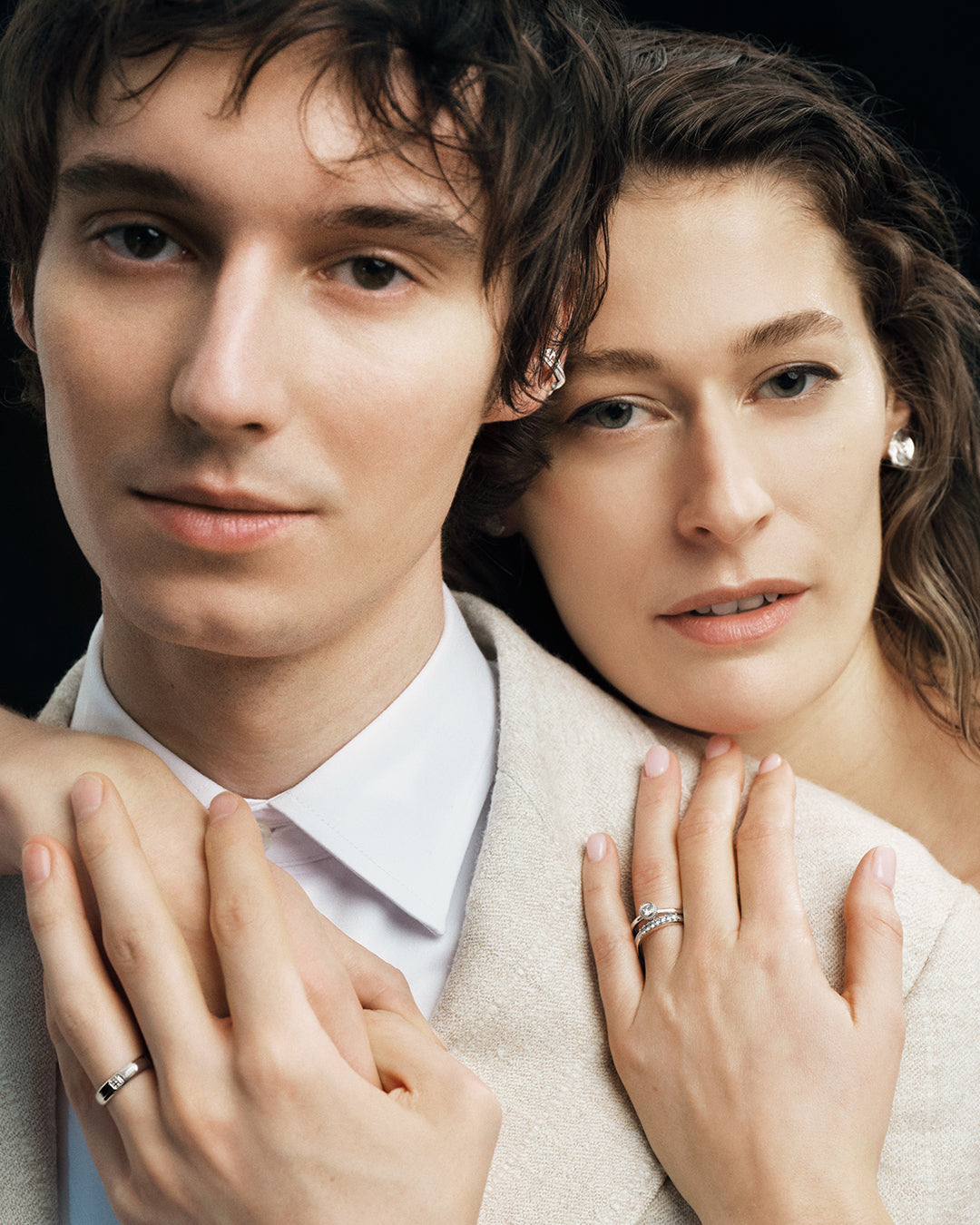 Valittu-sormus 0,06ct kulta