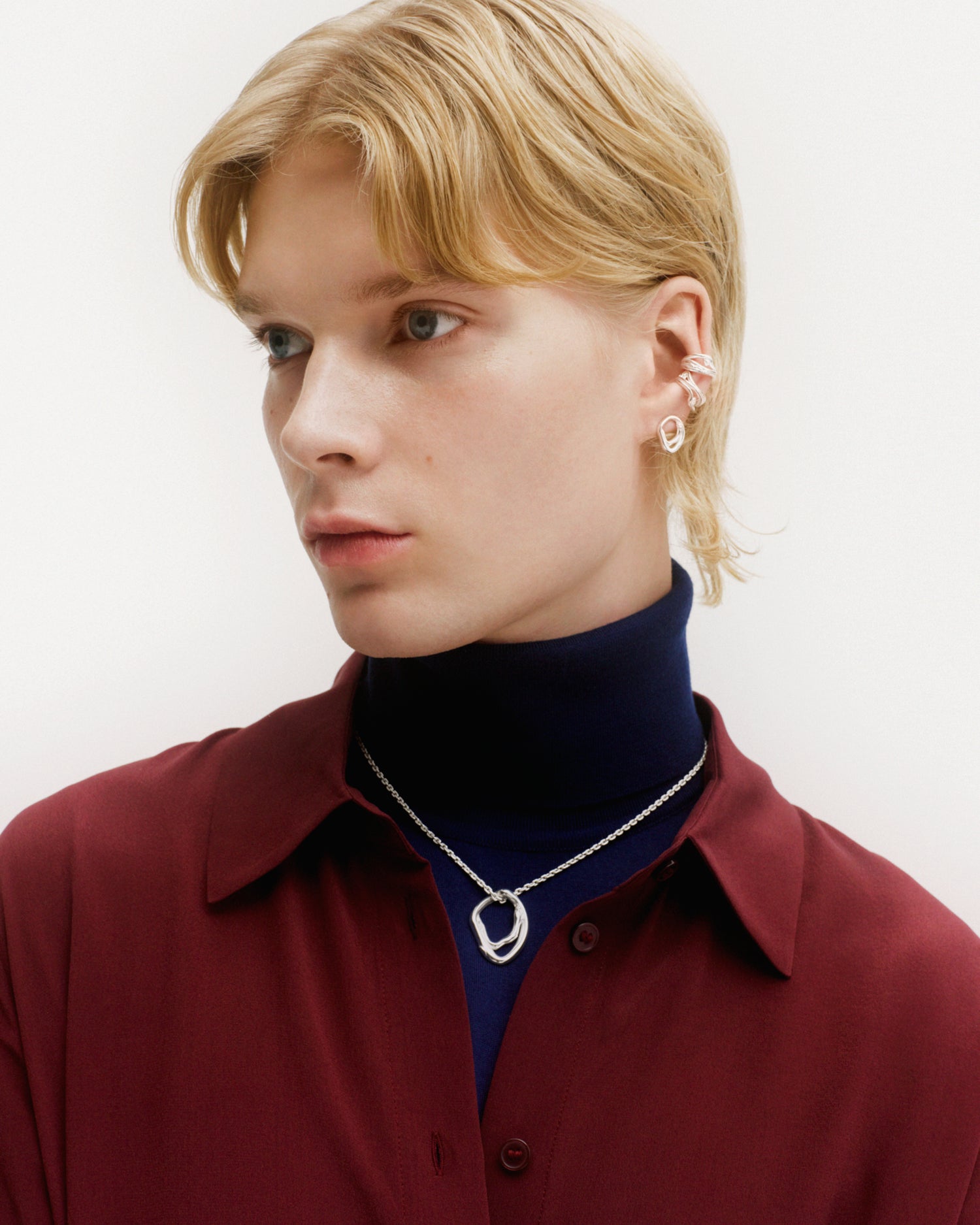 Männyt ear cuff silver