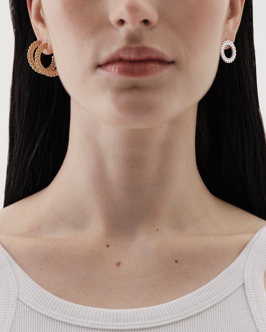 Valoisa stud earrings large silver