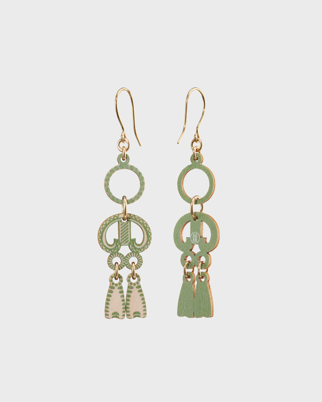 Pretzel plywood earrings green