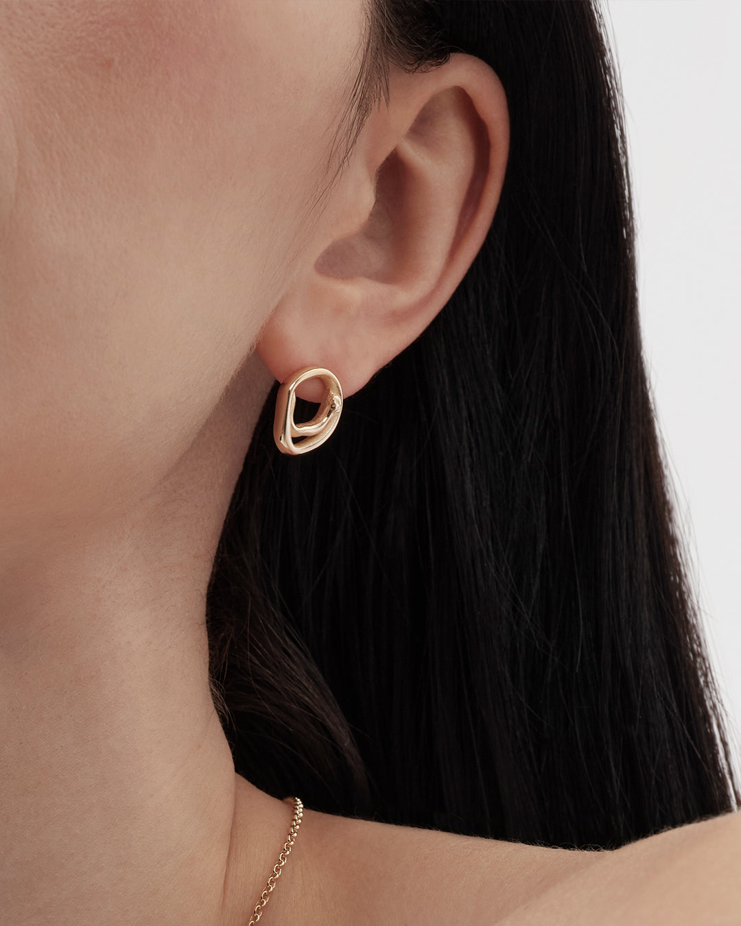 Männyt earrings bronze