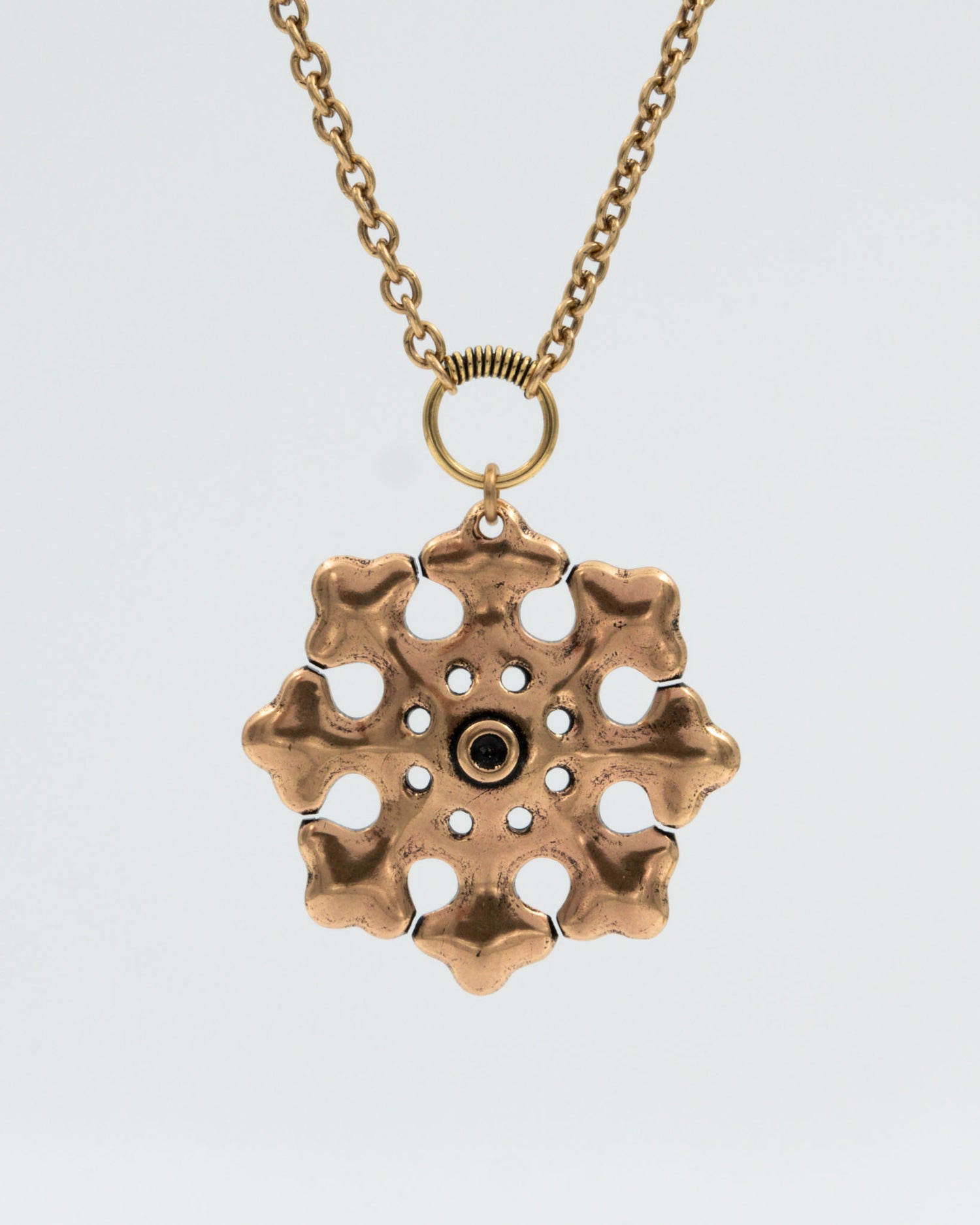 Pidetty Nousiaisten riipus pr 70 cm