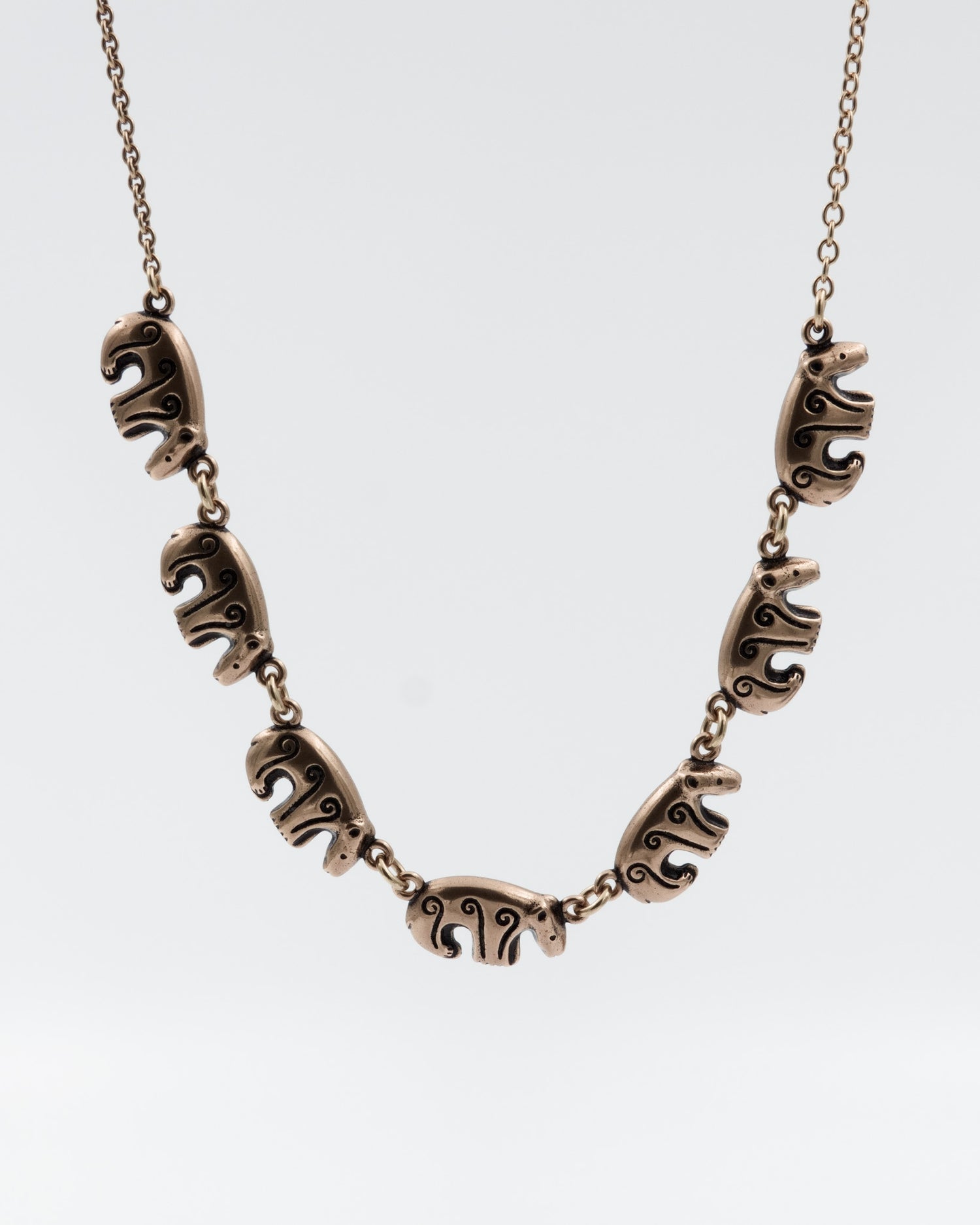 Preloved Kalevankarhu necklace 45 cm bronze