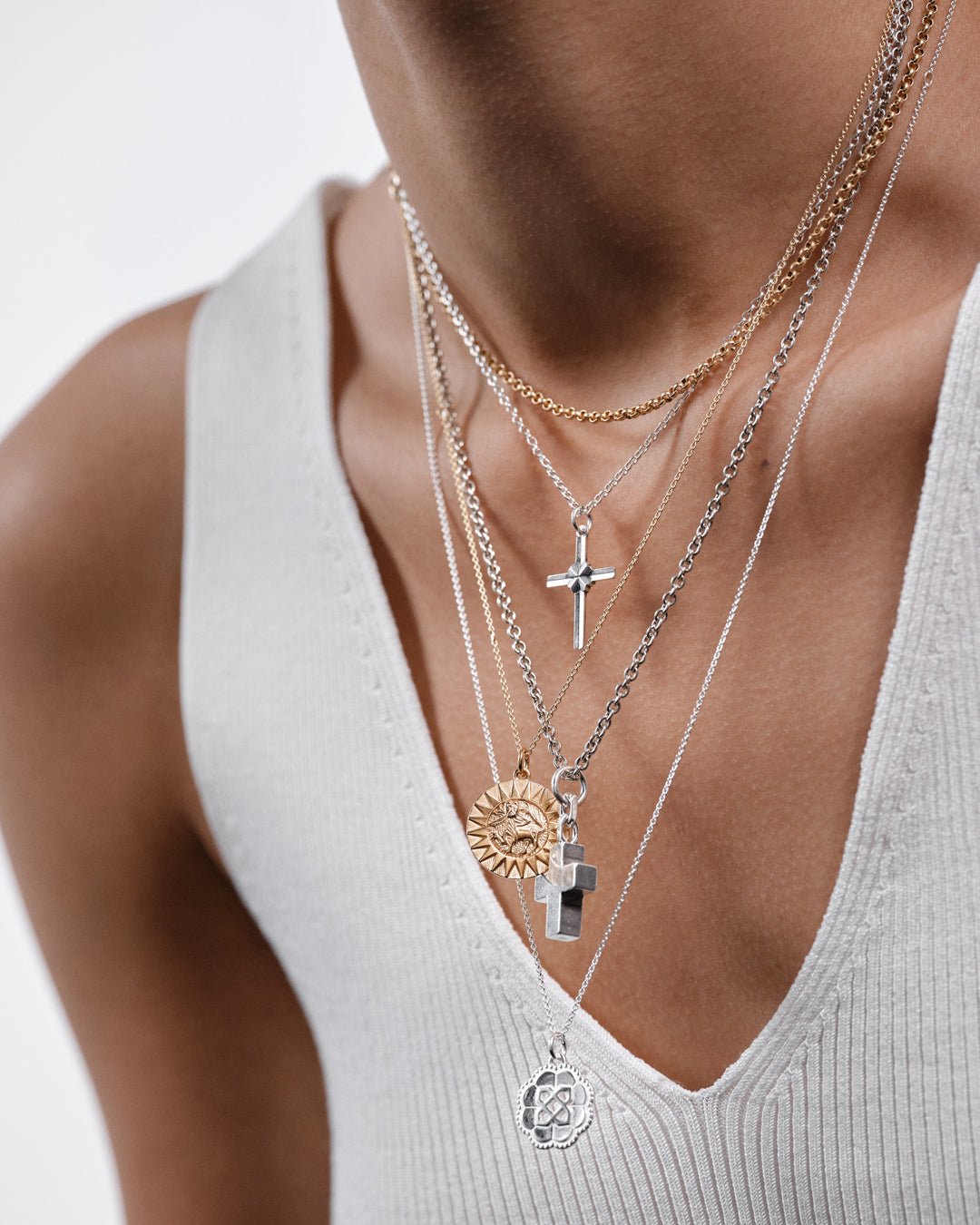 Four-Leaf Clover cross pendant silver