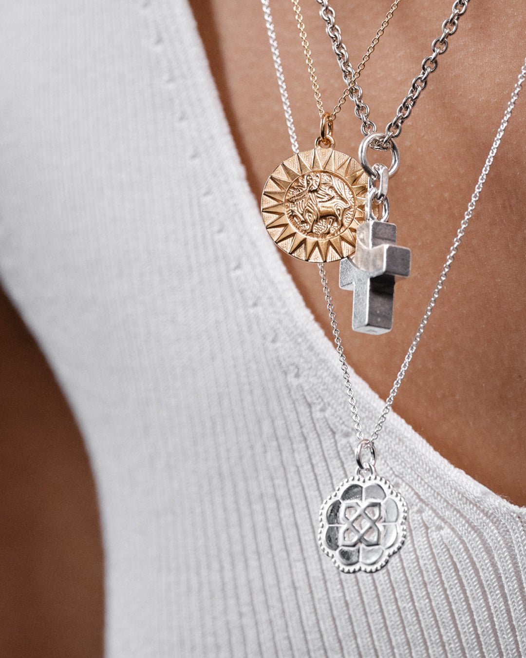 Courageous Pendant silver