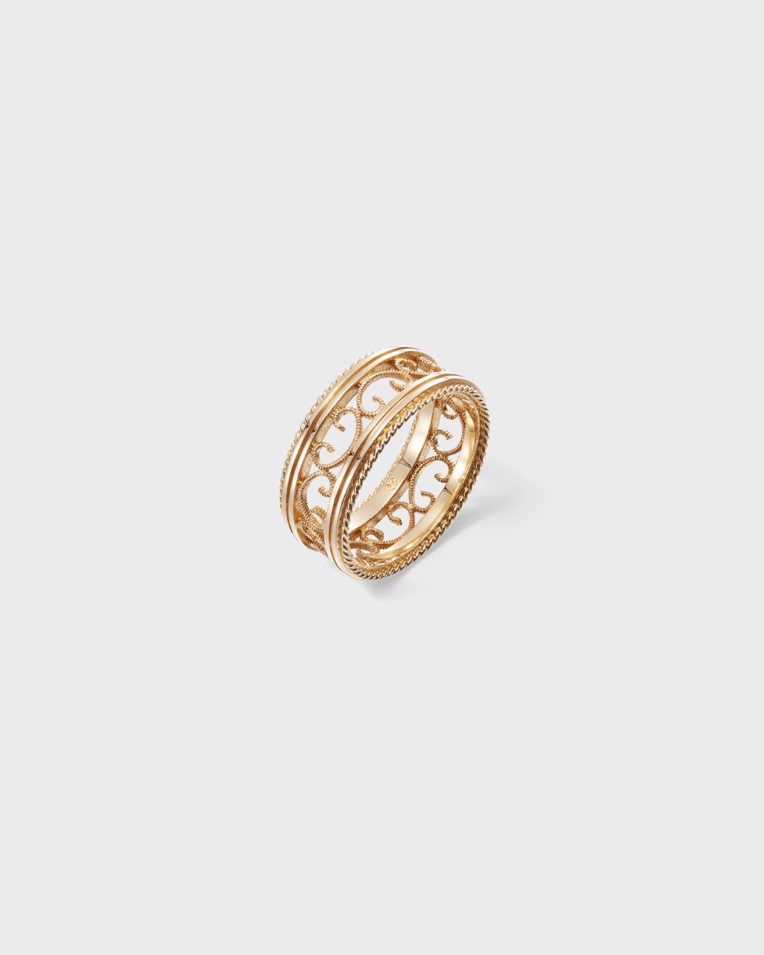 Filigree Ring Wide gold