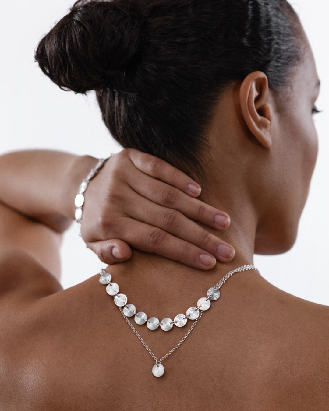 Kosmos necklace silver