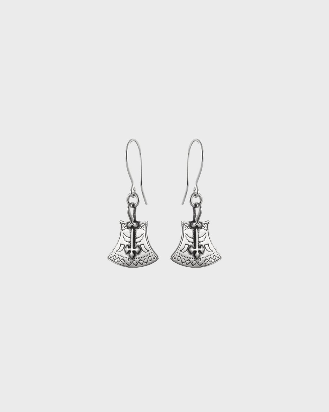 Kuusamon kirves -korvakorut – Kalevala-koru