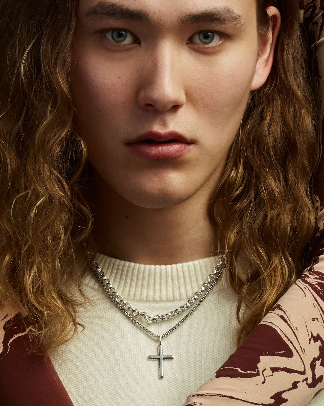 Väinö Cross Pendant silver