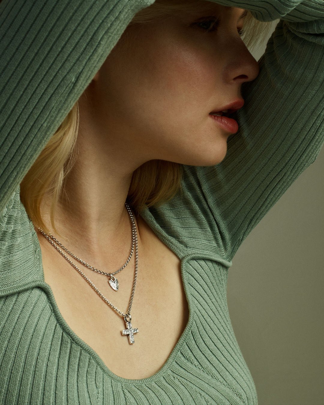 Live Hard Live Your Dream Cross Pendant silver