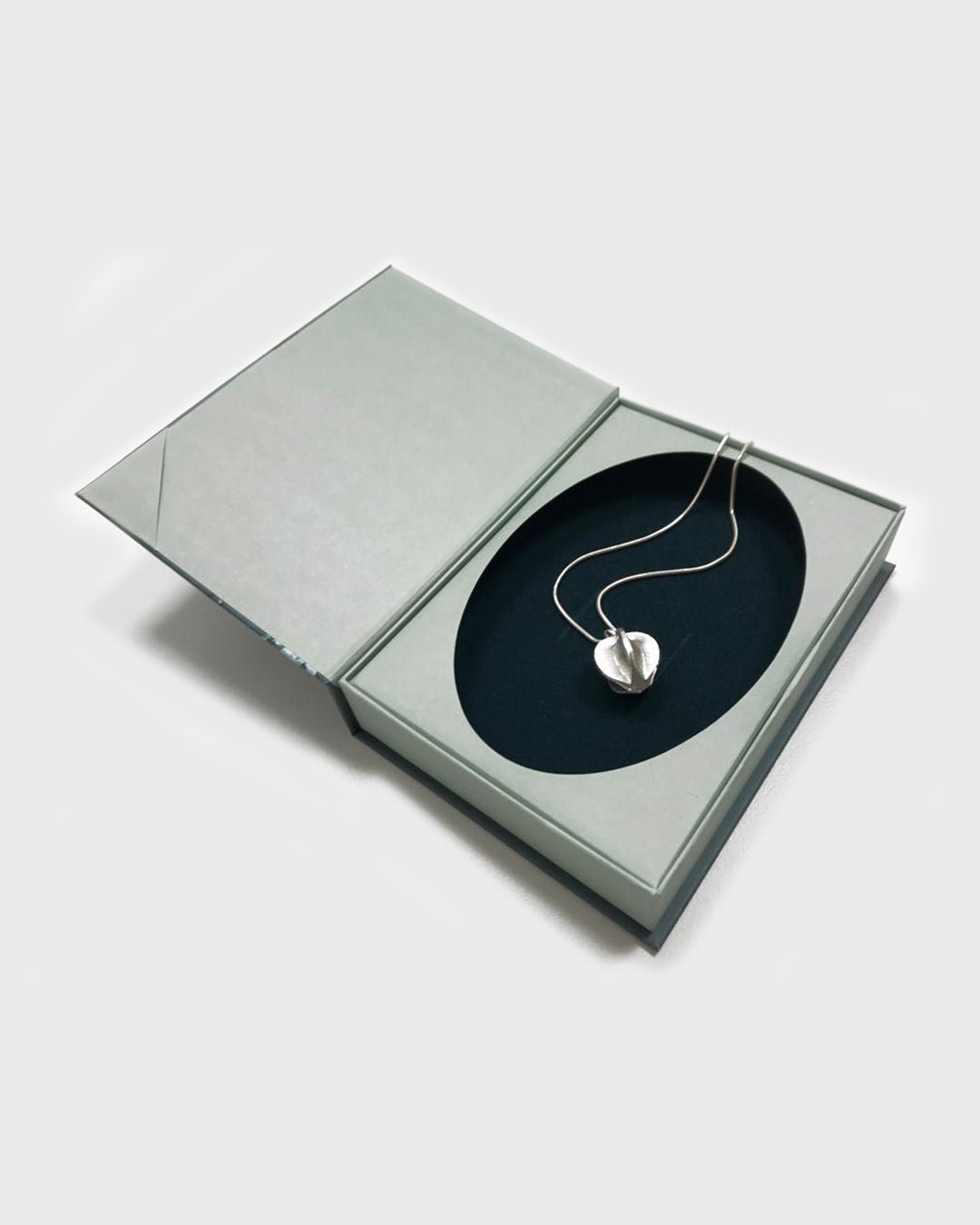 Lumikukka-riipus suuri hopea