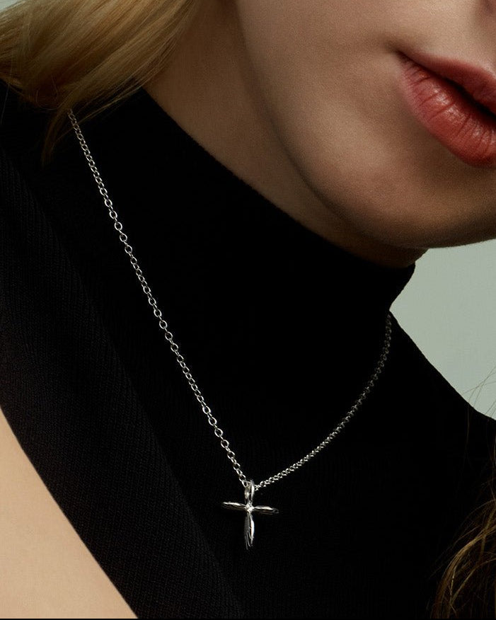 Cross of Happiness Pendant silver