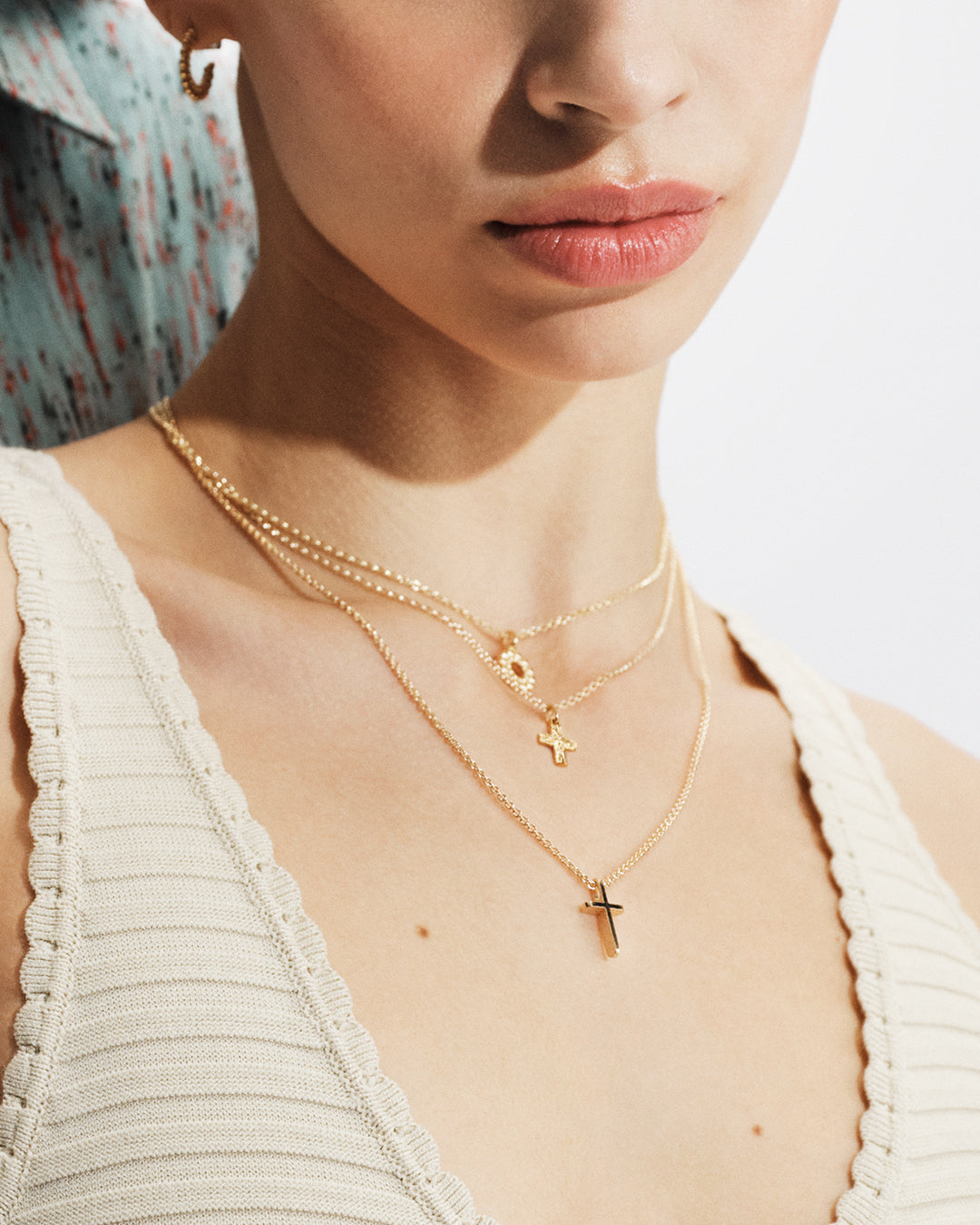 Circle of Light Miniature Pendant gold