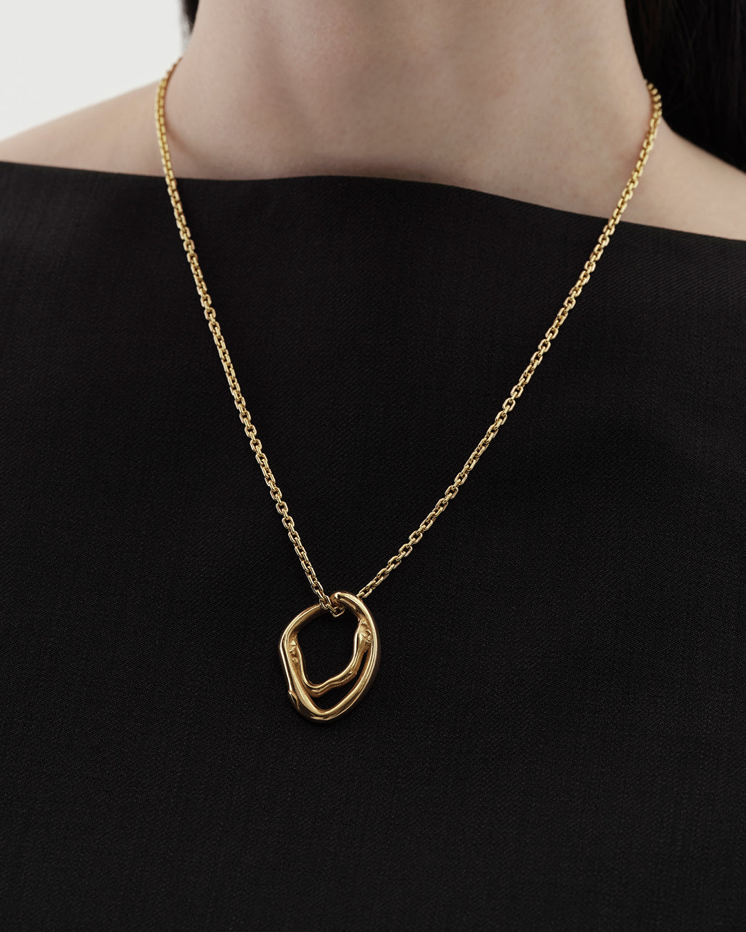 Männyt pendant bronze