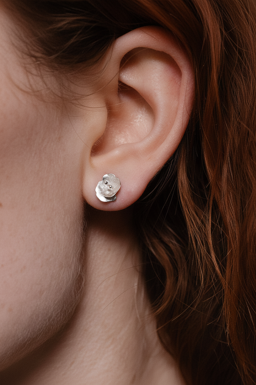 Summer Night Rose miniature earrings silver