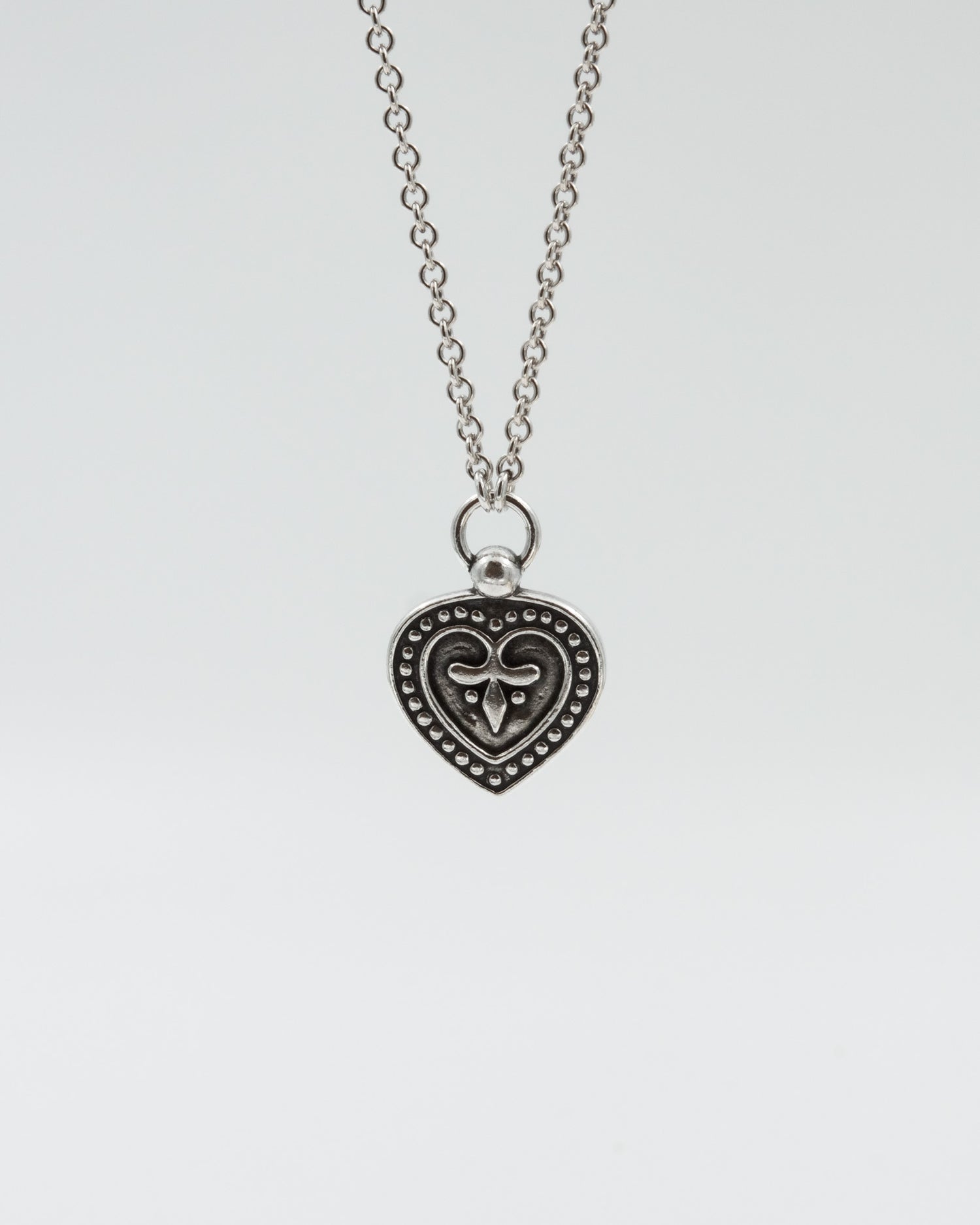 Kept Pusta heart pendant 45 cm silver
