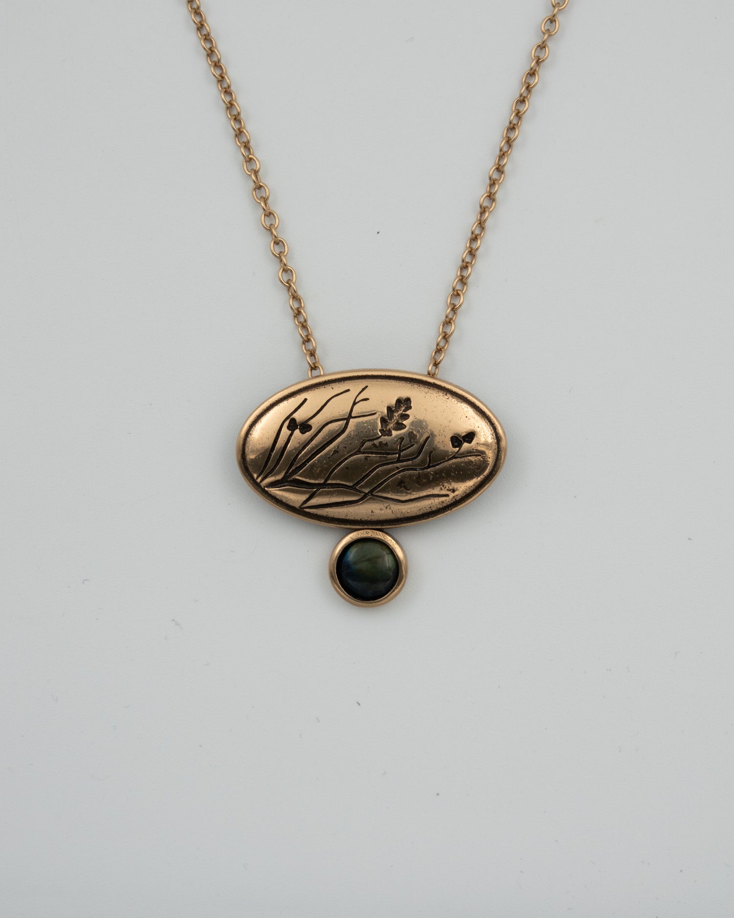Kept Women's power buckle pendant 45/50 cm bronze spectrolite