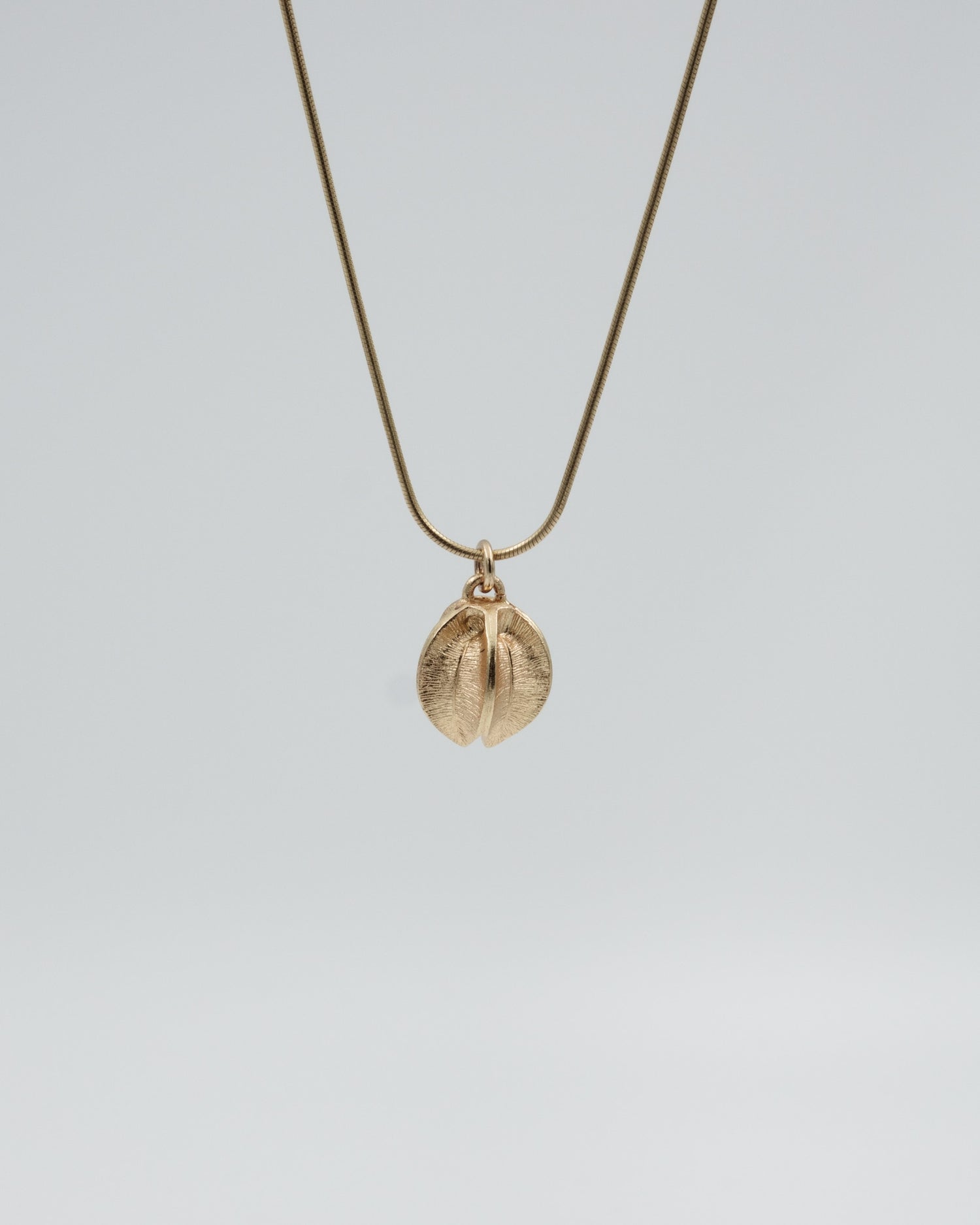 Held Snowflake pendant small 42 cm bronze